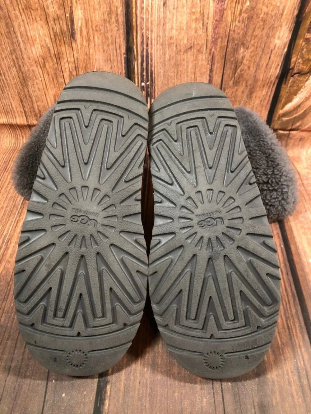 UGG Girls Kids 2 Juniper Confetti Charcoal Gray Boots 1013250K